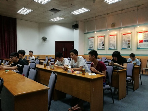 图5  总结大会