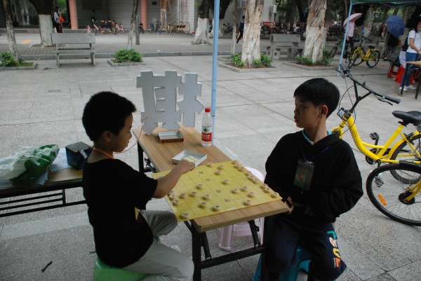 小朋友也来解棋局