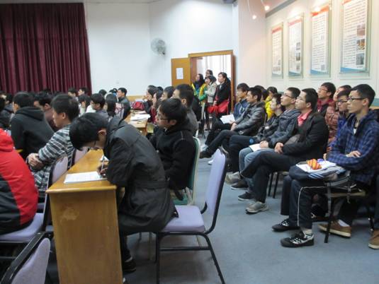 1同学们积极参与