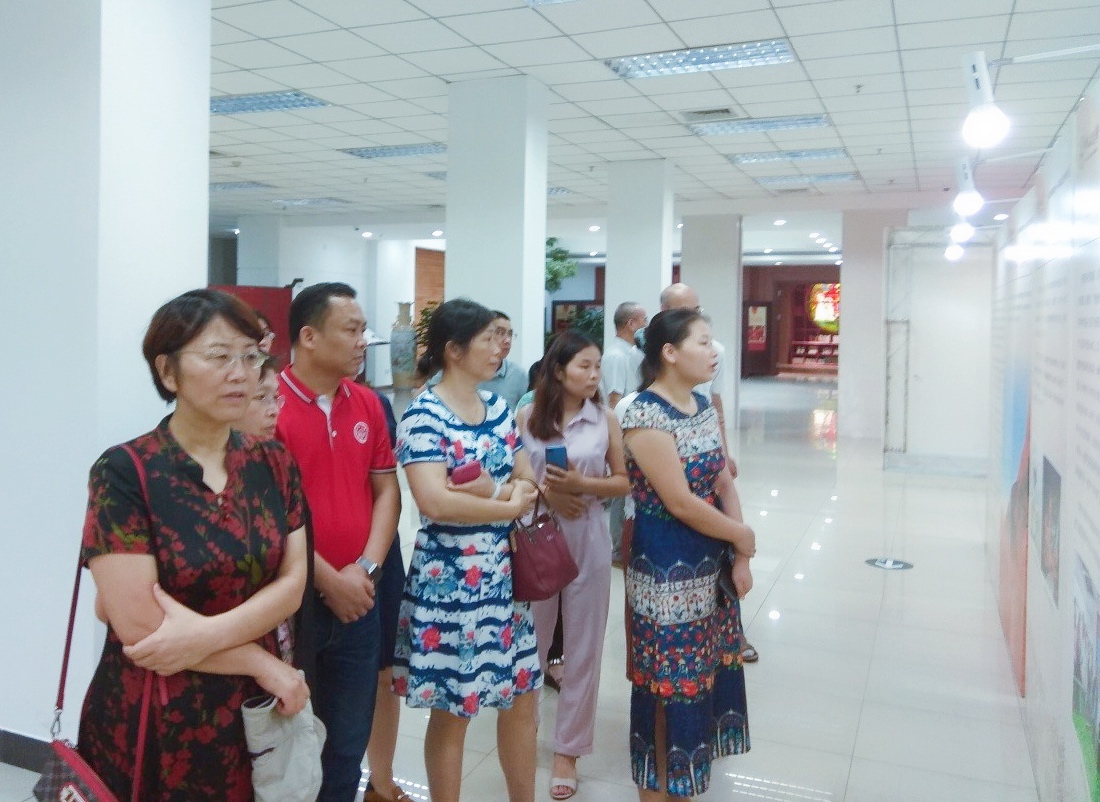 图1