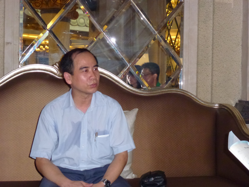 命运在我手,前路由我创——访77级陈友鸿校友