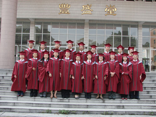学位授予仪式——自我的肯定 