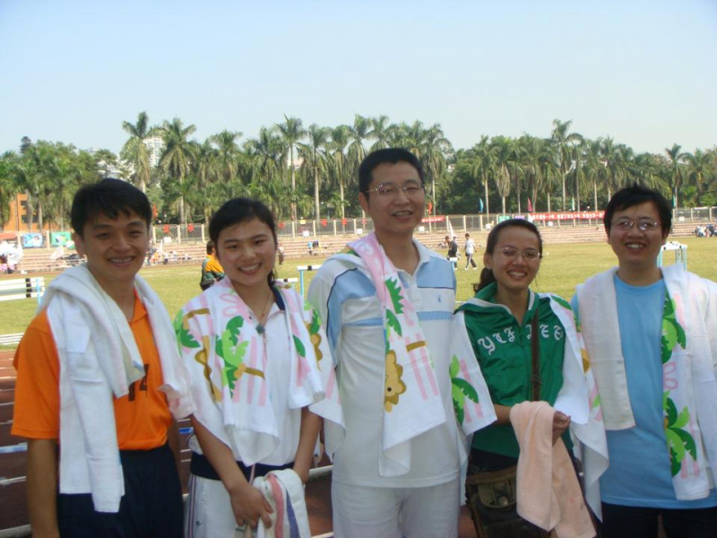 化学院教工在中山大学体育节取得骄人成绩