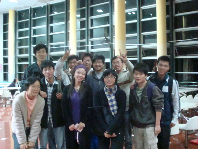 祝贺我院何棠棣老师荣获2008--2009学年度中山大学优秀辅导员