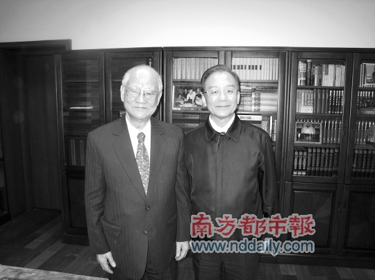 我院47届校友吴康民:总理邀我“一晤”