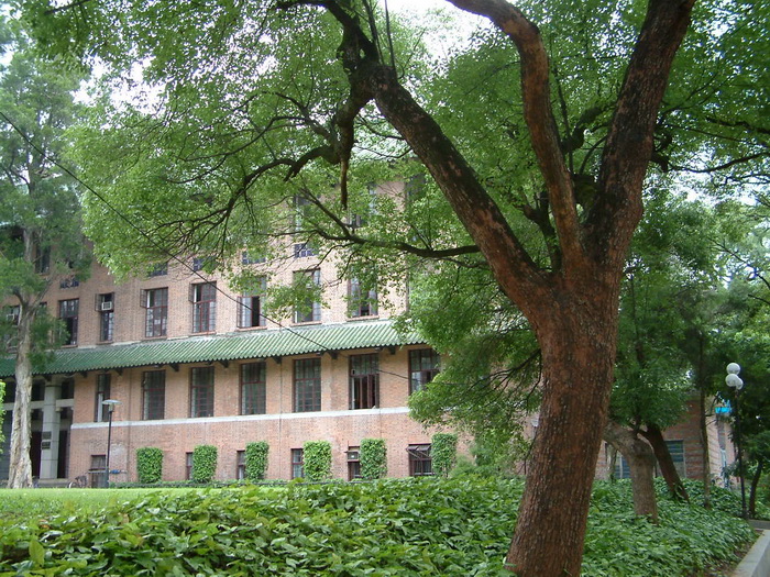 学院建筑