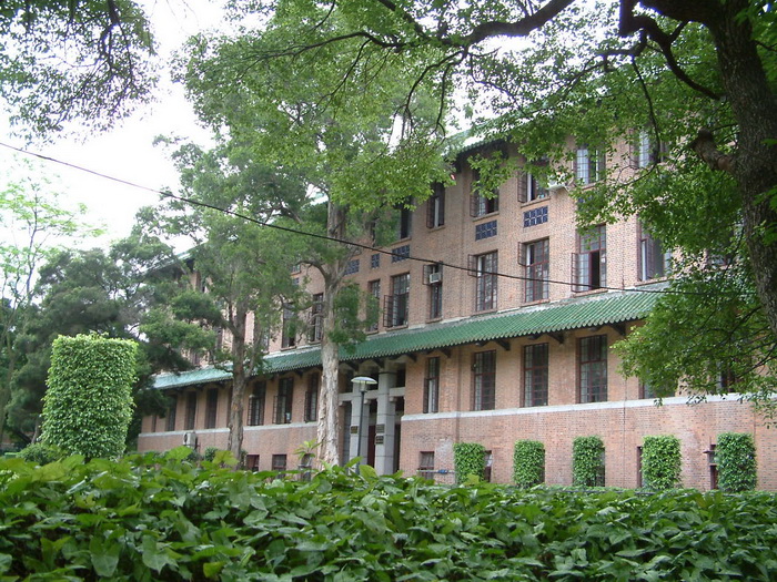 学院建筑