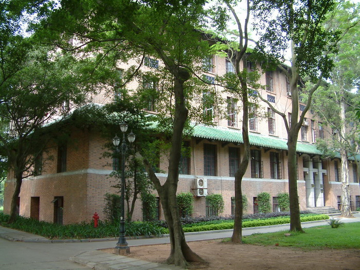 学院建筑
