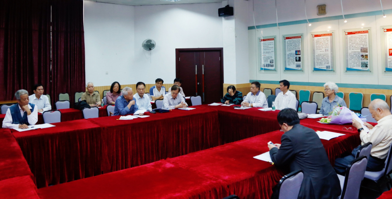君子怀德，化院情长--化学学院校友会召开第二届第三次理事大会