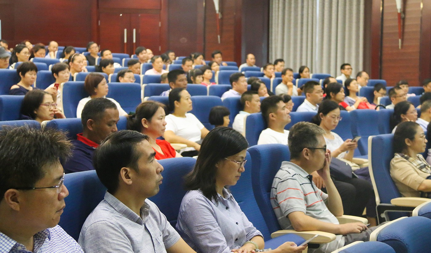 期待你们书写青春精彩——化学学院2018年迎新工作圆满完成