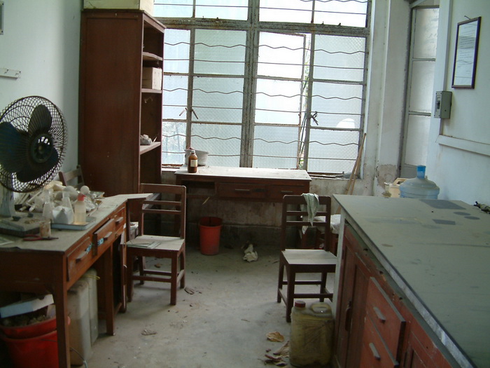 学院建筑 